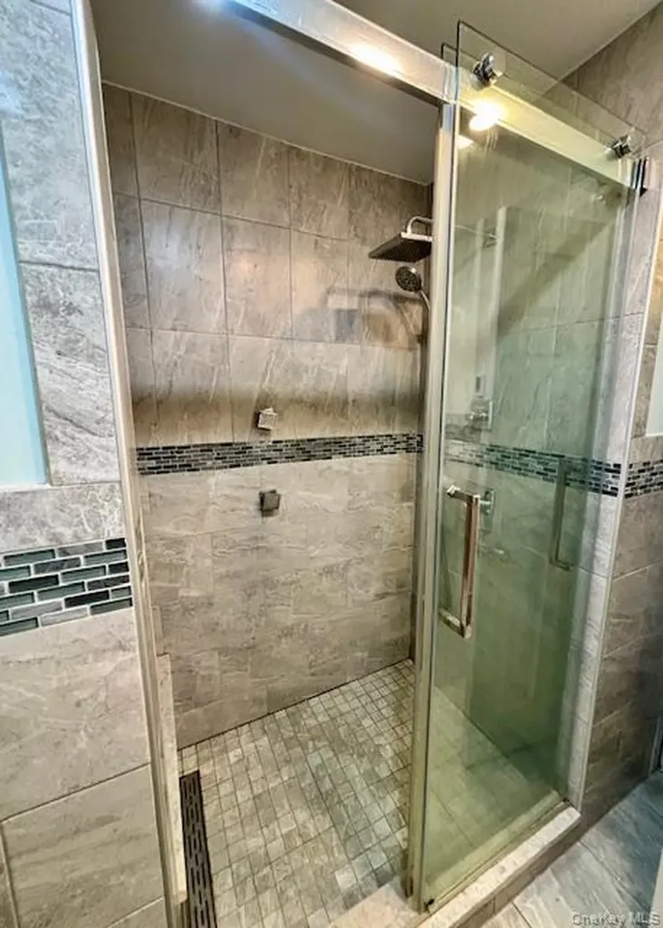 539 W Park Avenue Long Beach NY 11561