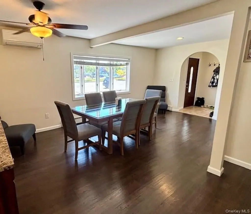 539 W Park Avenue Long Beach NY 11561