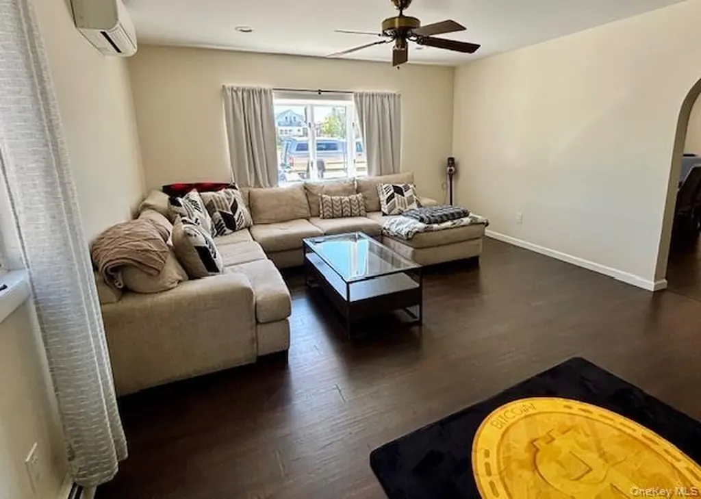 539 W Park Avenue Long Beach NY 11561