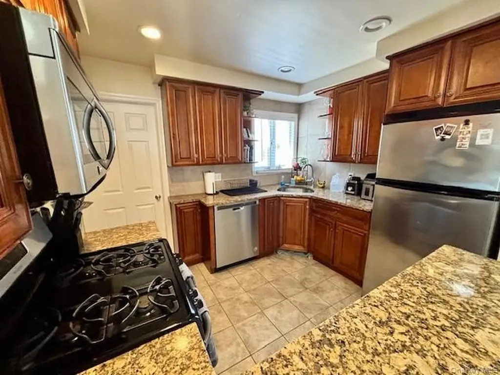 539 W Park Avenue Long Beach NY 11561