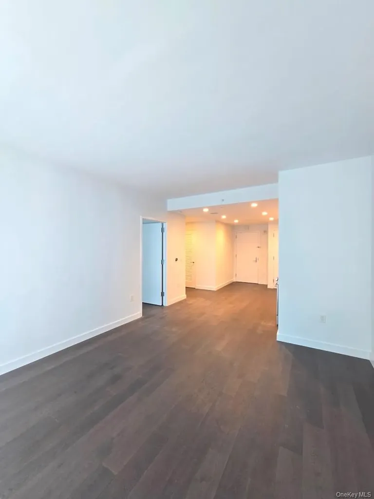131-05 40th Road Flushing NY 11354