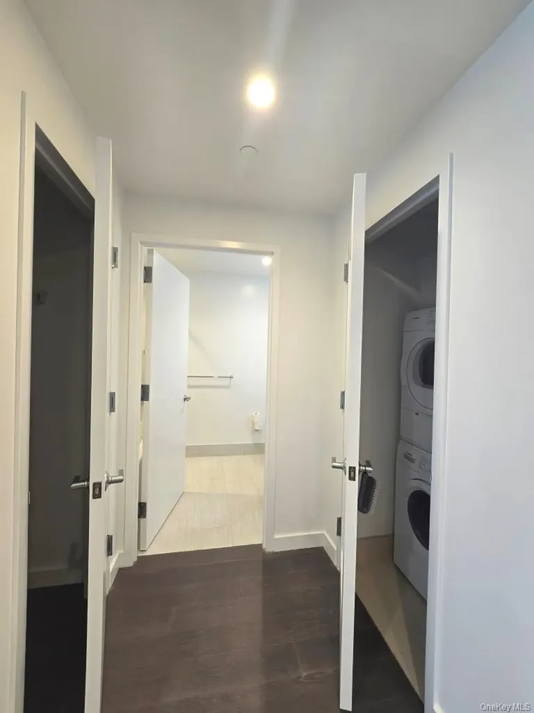 131-05 40th Road Flushing NY 11354