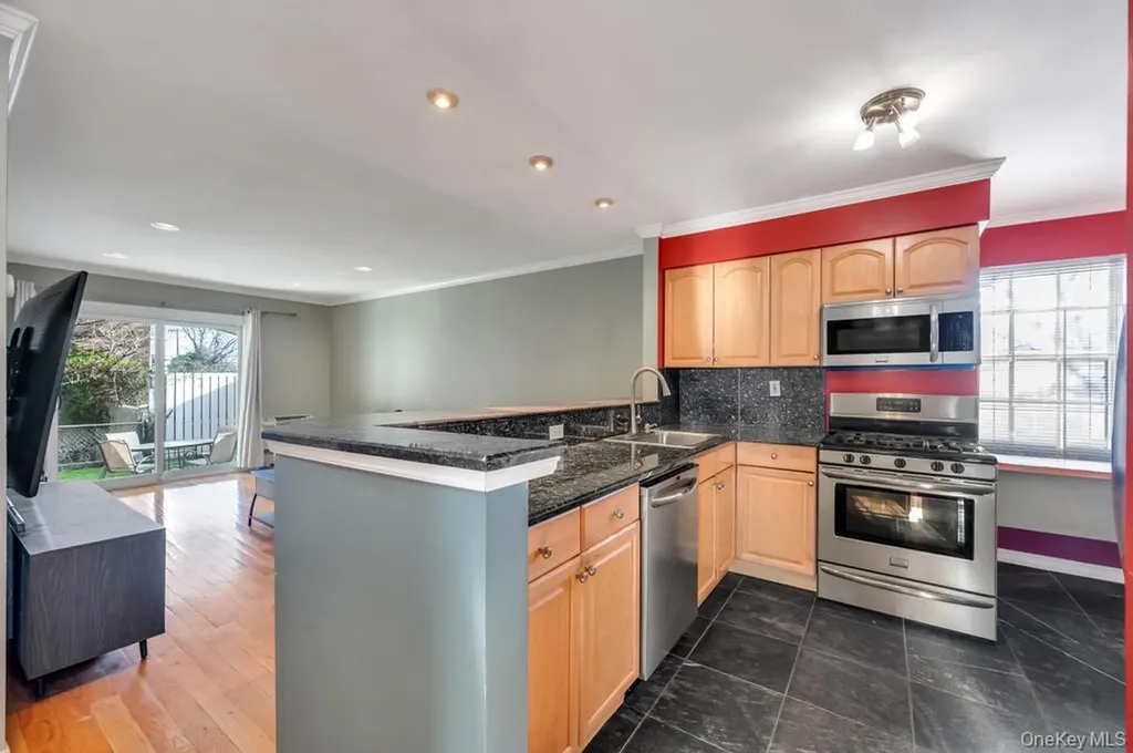 208-11 Estates Drive Bayside NY 11360