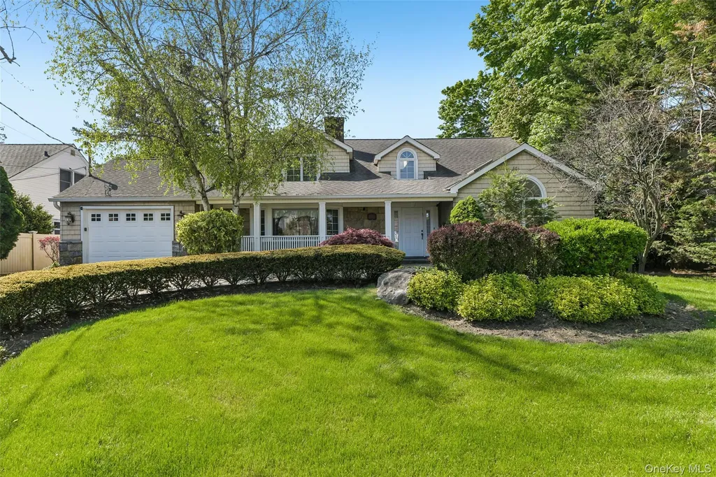 111 Palmyra Avenue Woodmere NY 11598