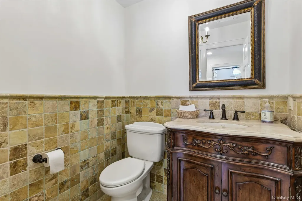 111 Palmyra Avenue Woodmere NY 11598