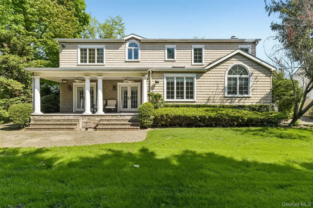 111 Palmyra Avenue Woodmere NY 11598
