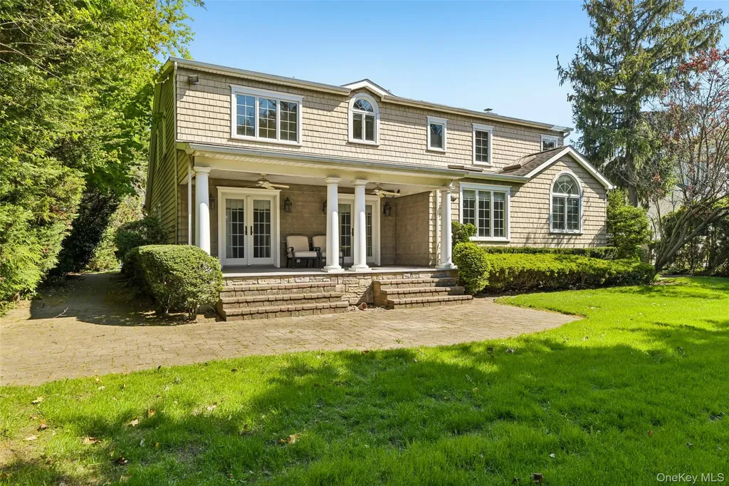 111 Palmyra Avenue Woodmere NY 11598