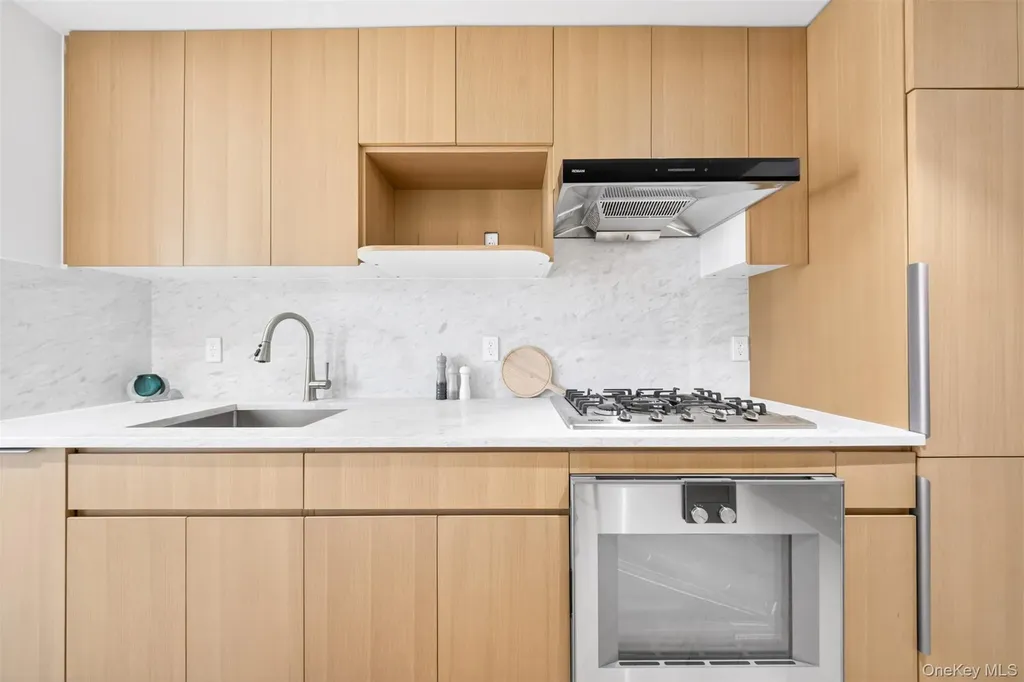 133-25 37th Avenue Flushing NY 11354