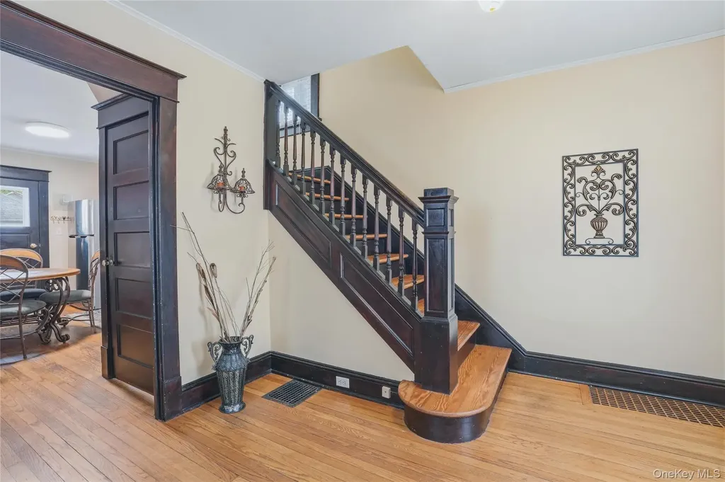 160 Foxhall Avenue Kingston NY 12401