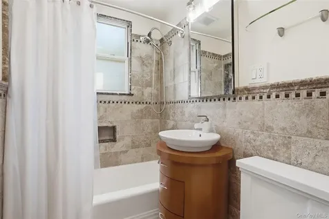 324 Palmer Terrace Mamaroneck NY 10543