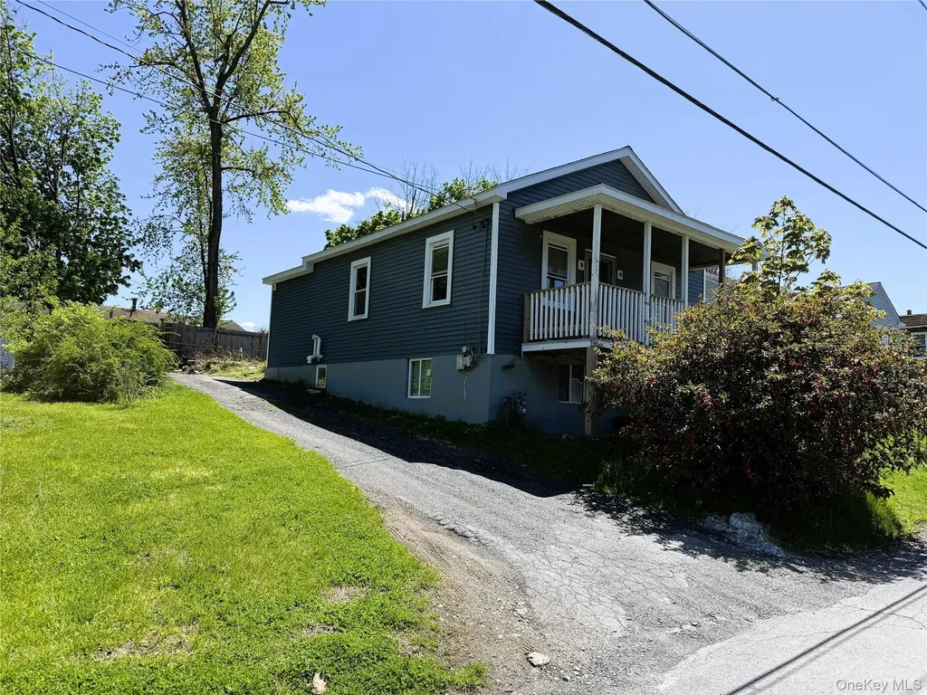 109 Myrtle Avenue New Windsor NY 12553
