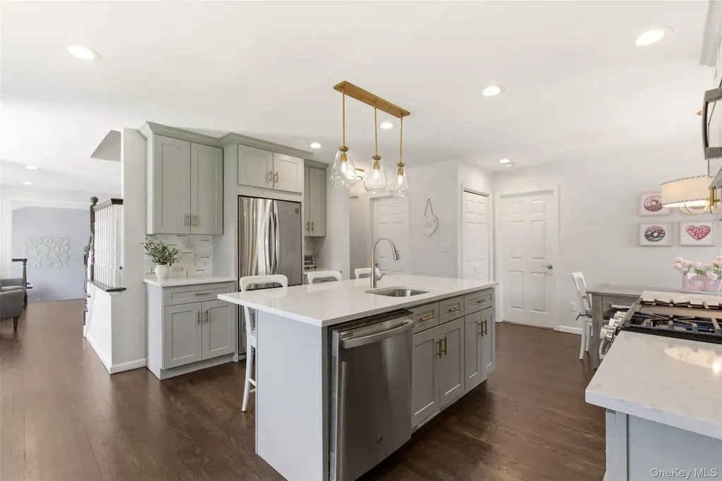 5 E Haven Lane East Northport NY 11731