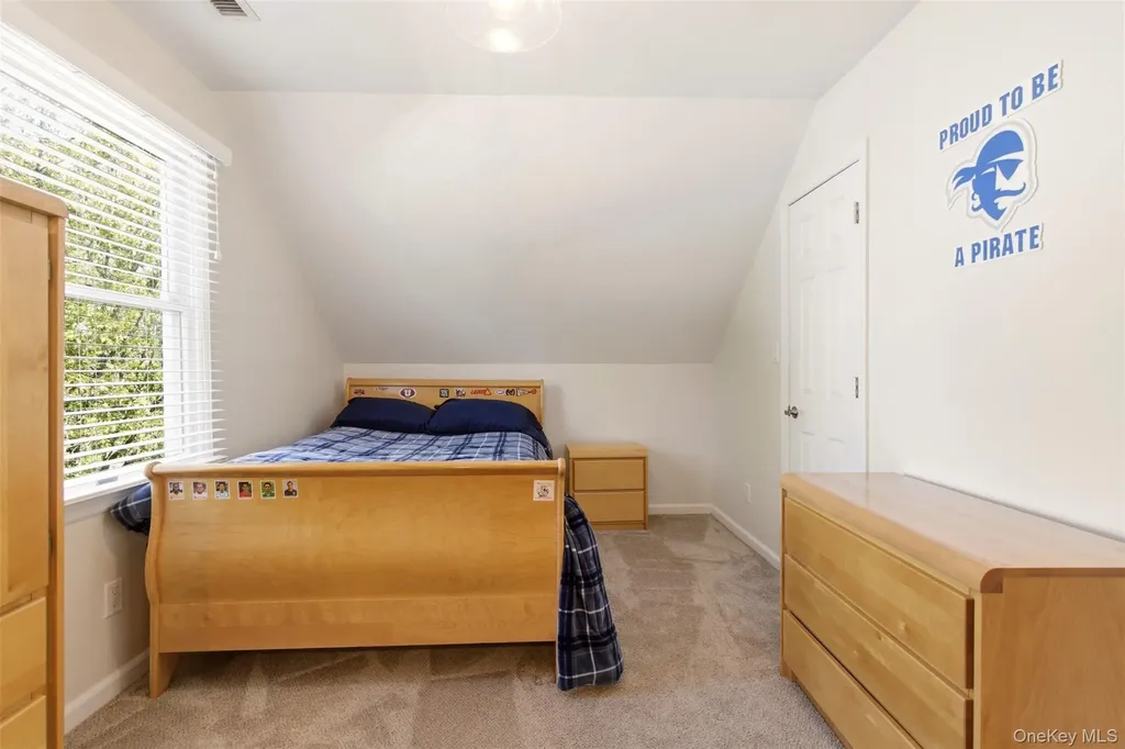 5 E Haven Lane East Northport NY 11731