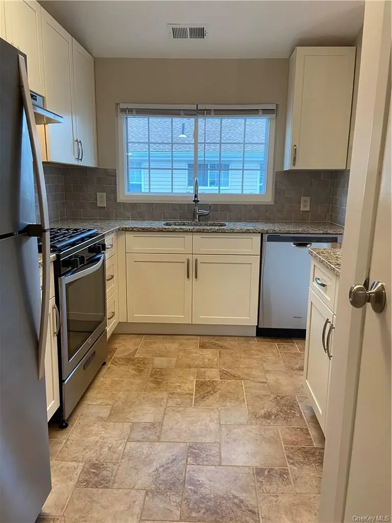 2312 Whispering Hills Chester NY 10918