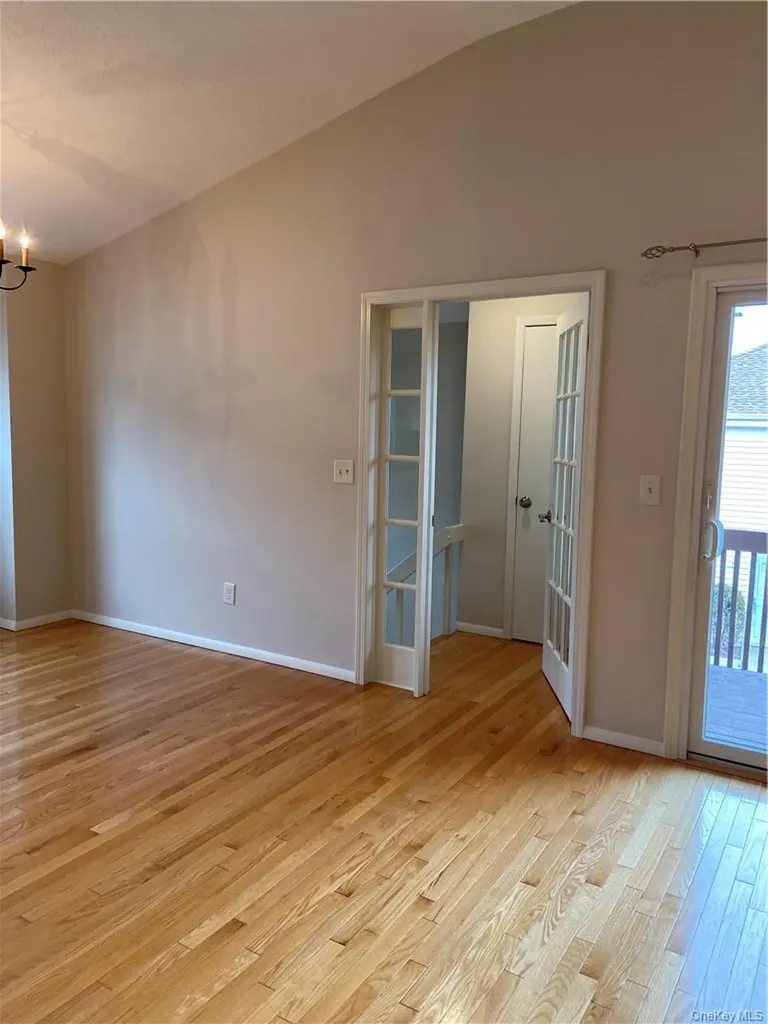 2312 Whispering Hills Chester NY 10918