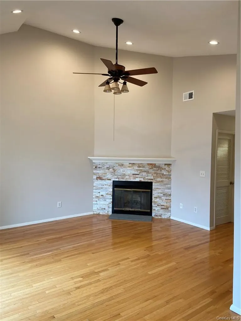 2312 Whispering Hills Chester NY 10918