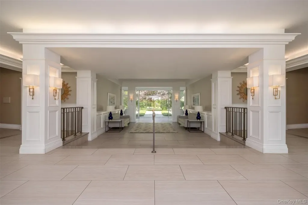 1 Stoneleigh Bronxville NY 10708