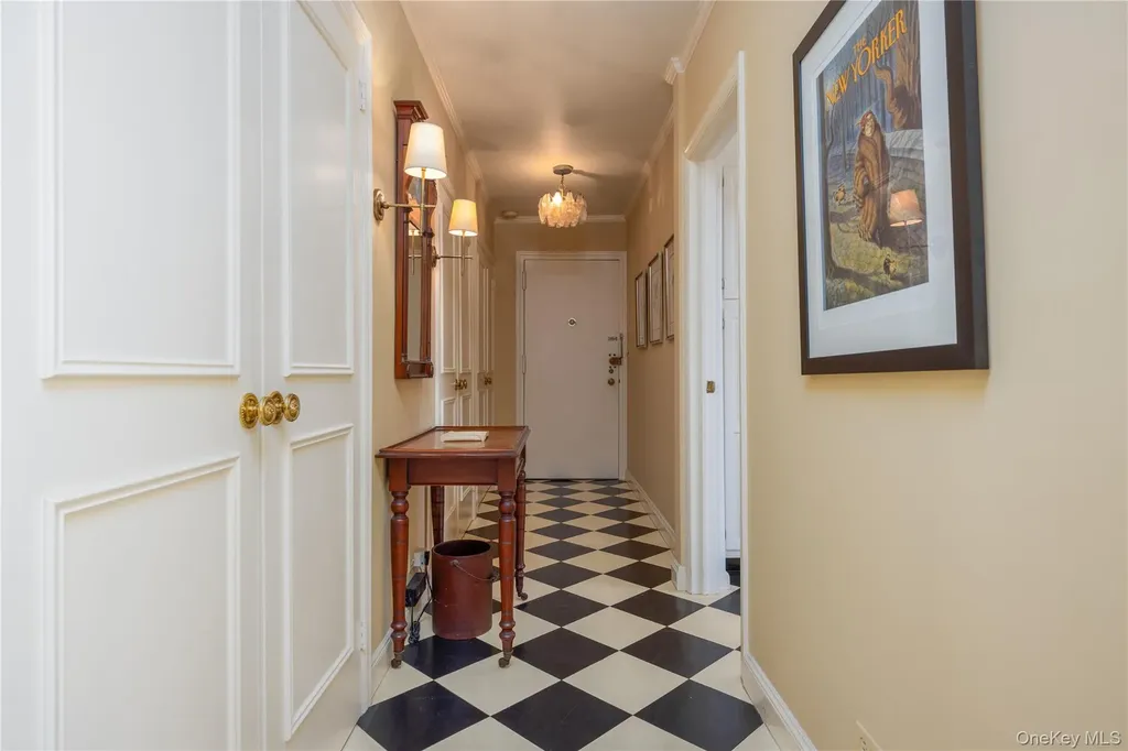 1 Stoneleigh Bronxville NY 10708