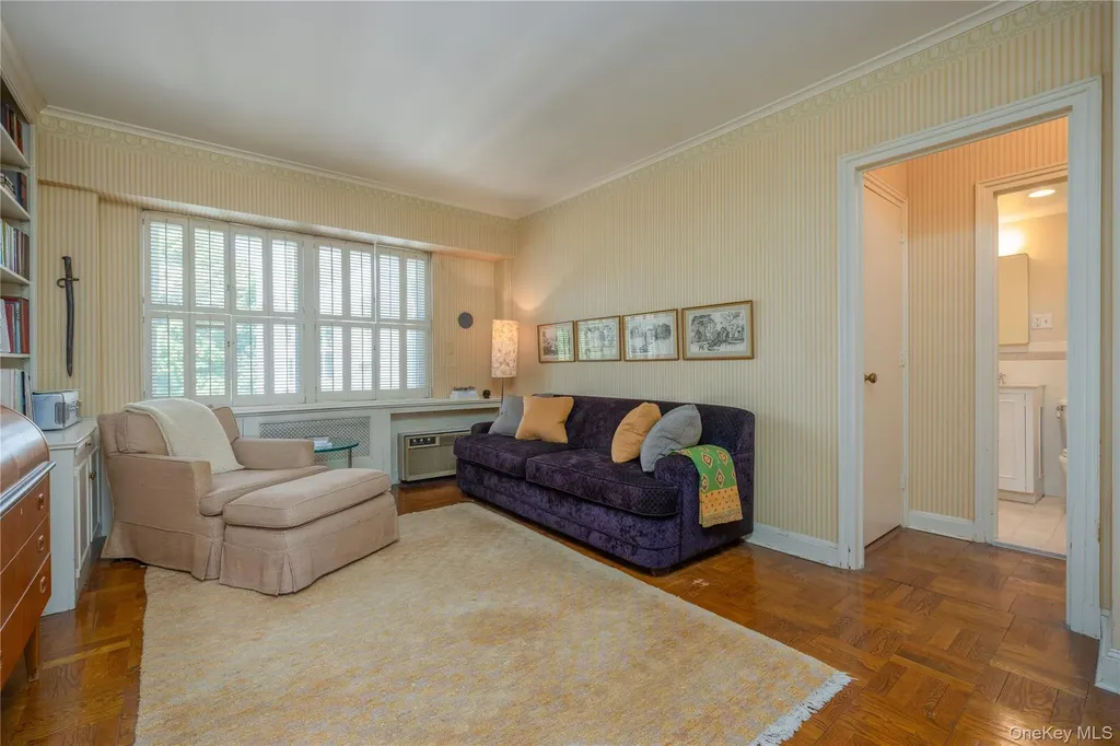 1 Stoneleigh Bronxville NY 10708