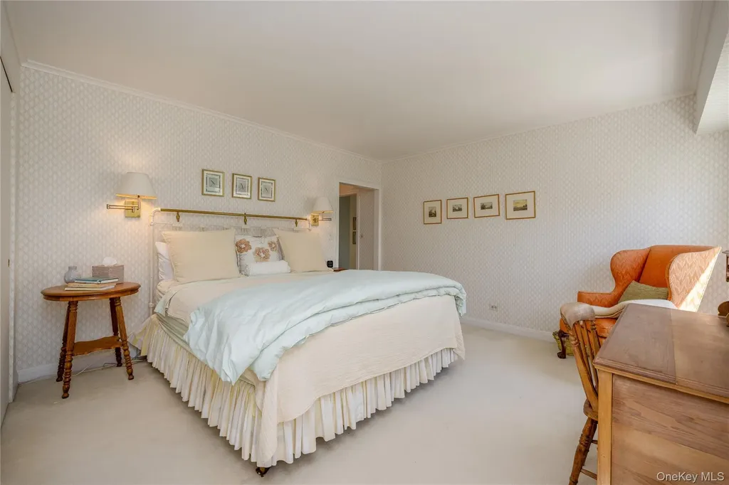 1 Stoneleigh Bronxville NY 10708