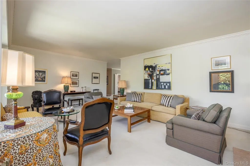 1 Stoneleigh Bronxville NY 10708