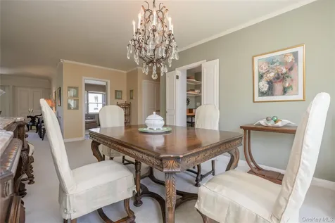 1 Stoneleigh Bronxville NY 10708