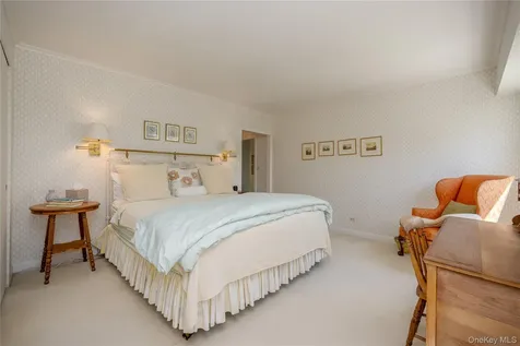 1 Stoneleigh Bronxville NY 10708