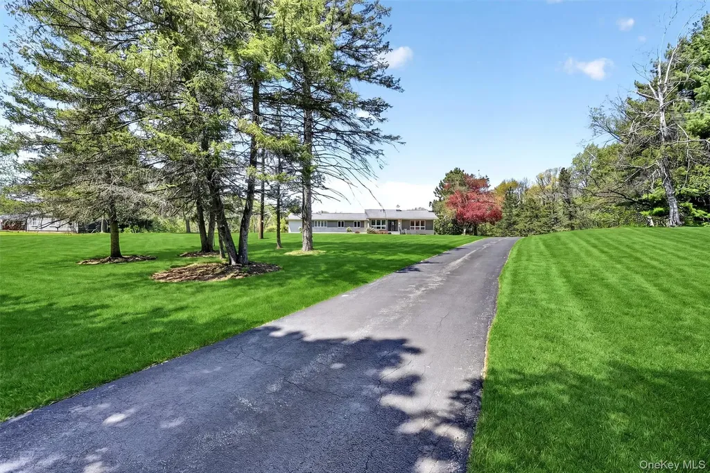 14 Ball Road Warwick NY 10990