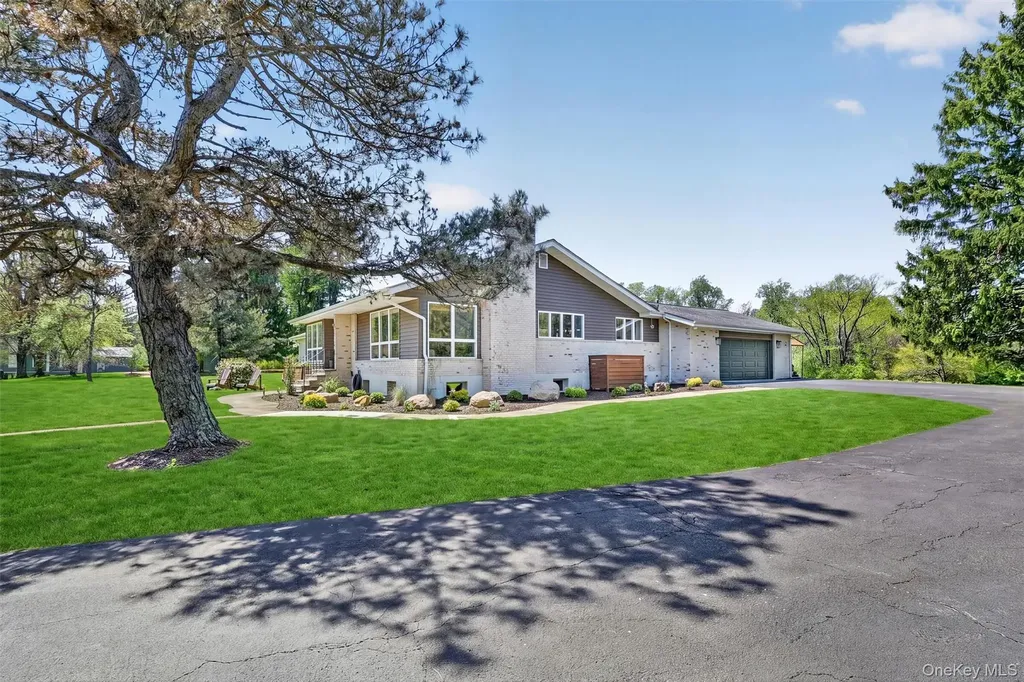 14 Ball Road Warwick NY 10990