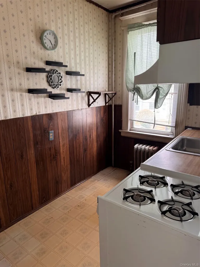 8056 87th Avenue Woodhaven NY 11421