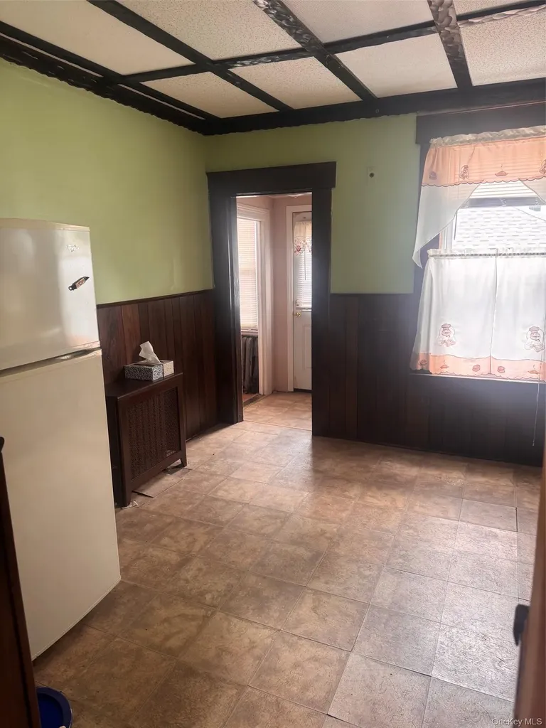 8056 87th Avenue Woodhaven NY 11421