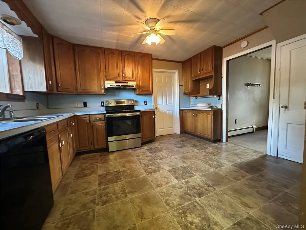 172 Main Street Gardiner NY 12525