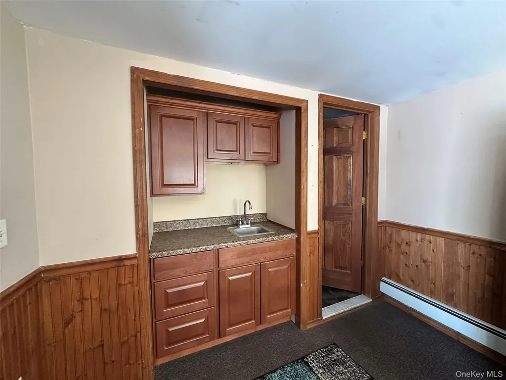 172 Main Street Gardiner NY 12525