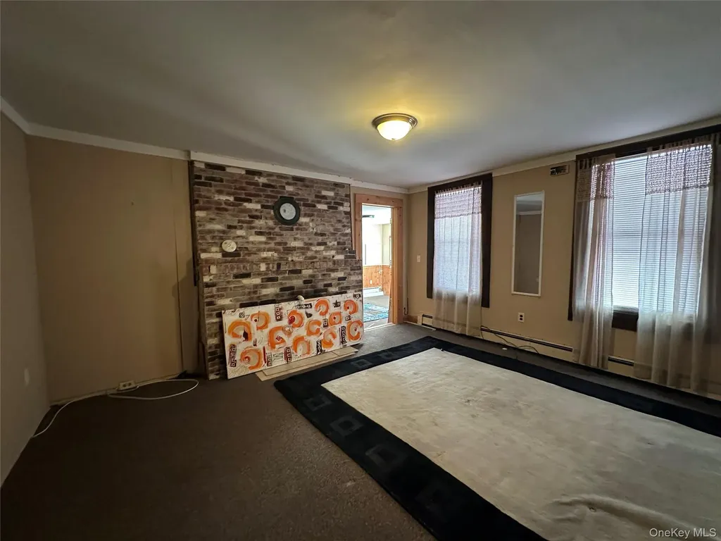 172 Main Street Gardiner NY 12525