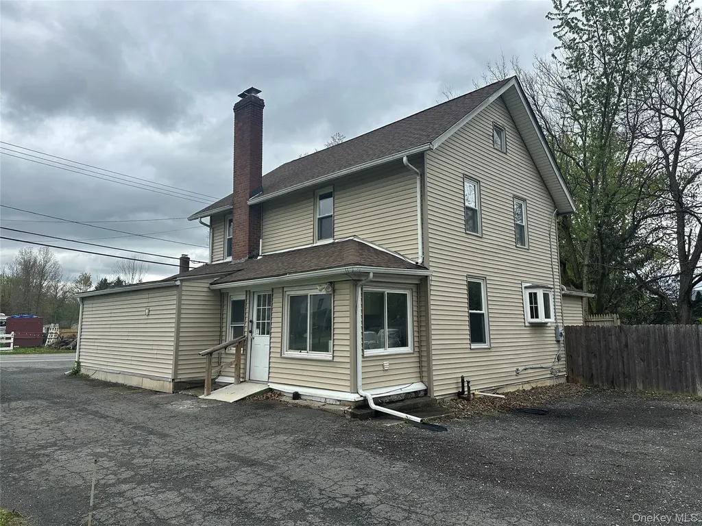 172 Main Street Gardiner NY 12525