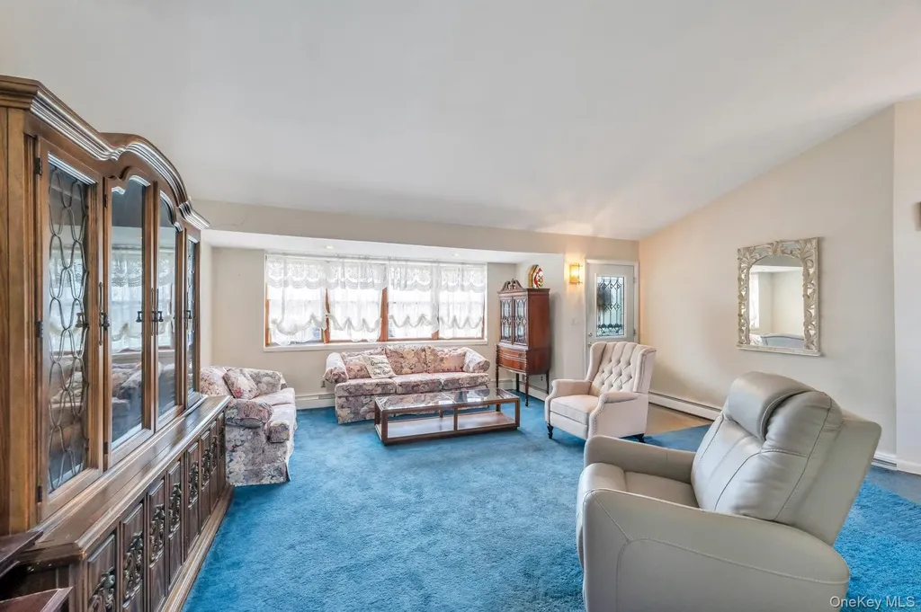 2566 Nelson Drive Seaford NY 11783