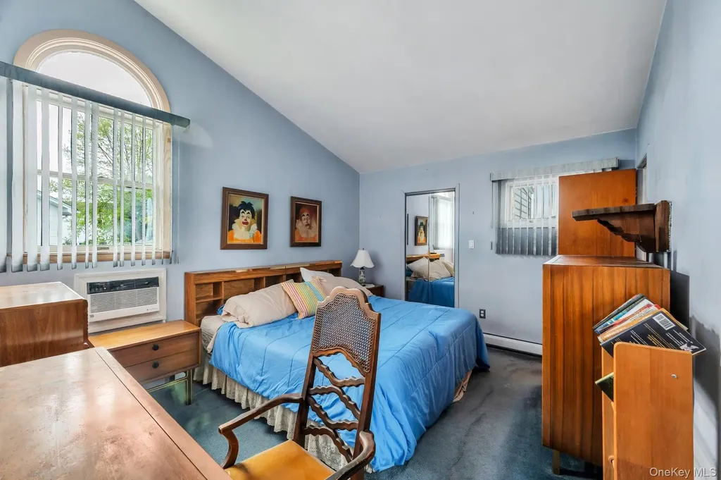 2566 Nelson Drive Seaford NY 11783