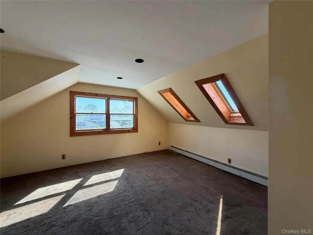 51 Weston Avenue Deer Park NY 11729