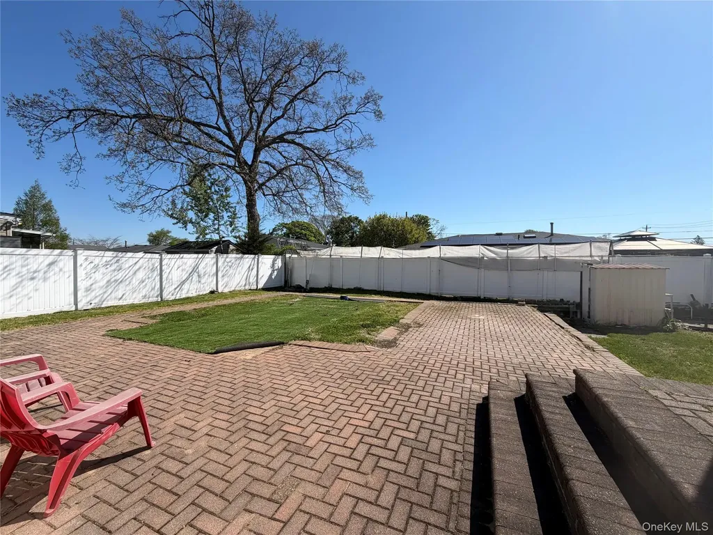 51 Weston Avenue Deer Park NY 11729