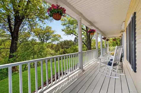 172 Westchester Avenue Buchanan NY 10511