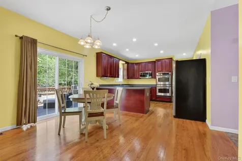 172 Westchester Avenue Buchanan NY 10511