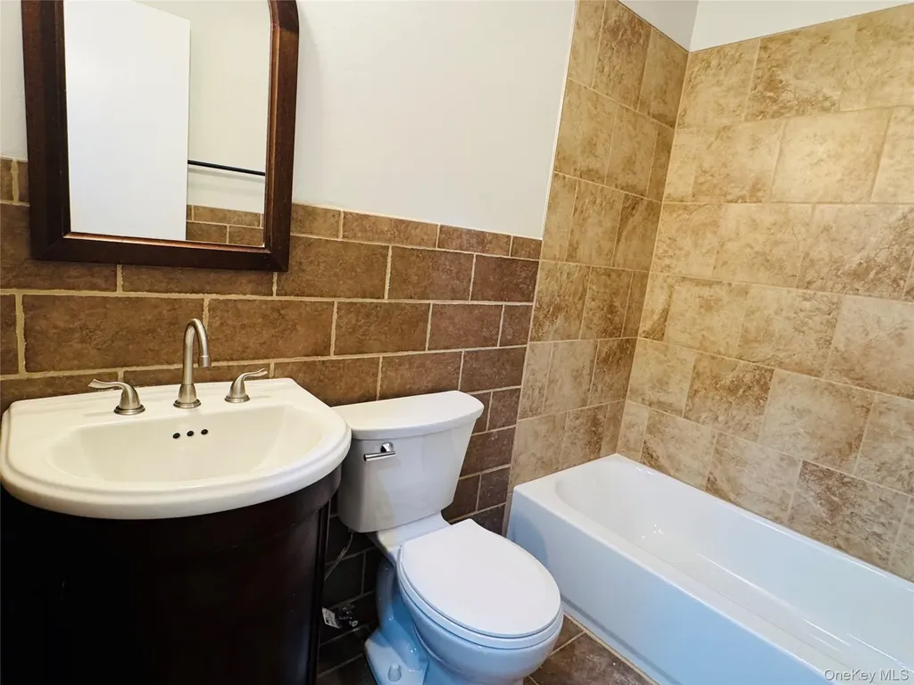 1 Ruth Court Middletown NY 10940