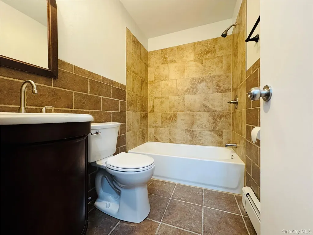 1 Ruth Court Middletown NY 10940