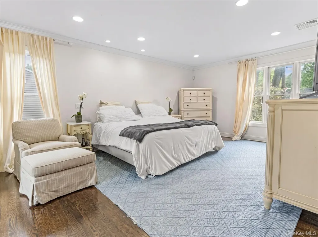 4 Southway Hartsdale NY 10530