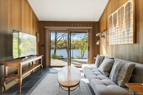 438 Lake Shore Road Putnam Valley NY 10579