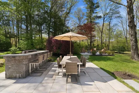 438 Lake Shore Road Putnam Valley NY 10579