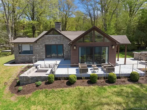 438 Lake Shore Road Putnam Valley NY 10579
