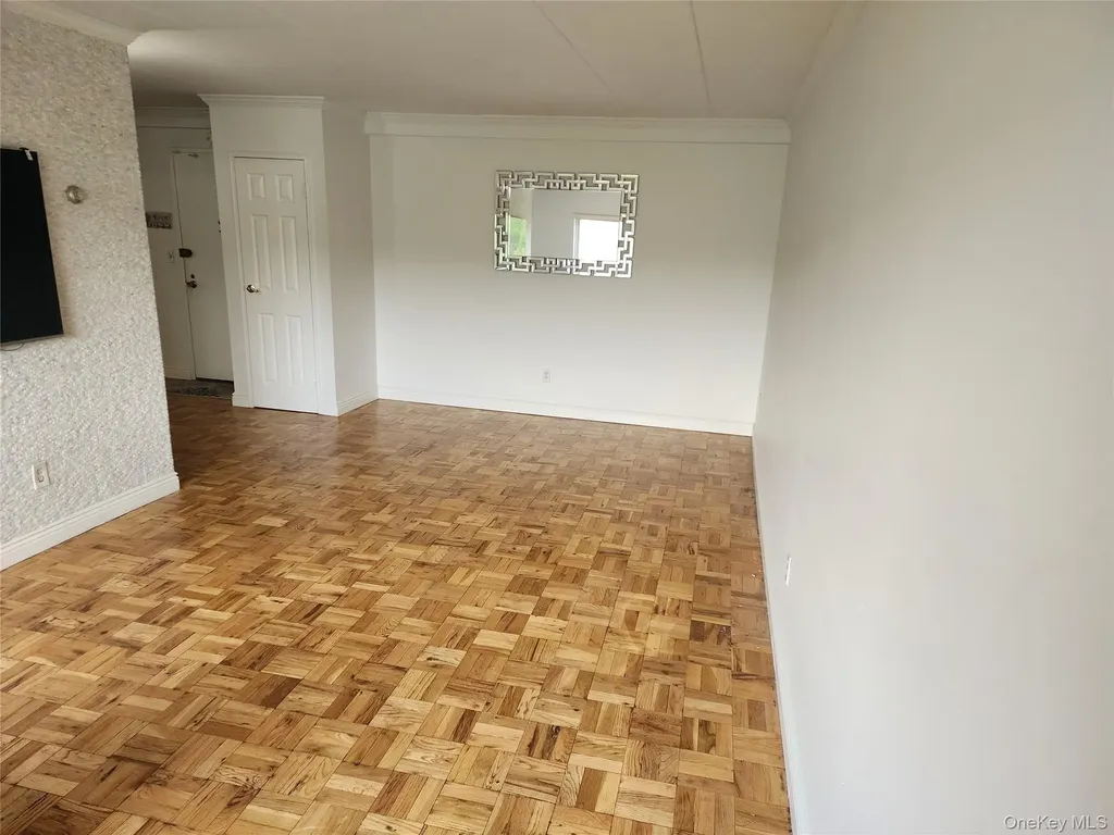 370 Central Avenue Scarsdale NY 10583
