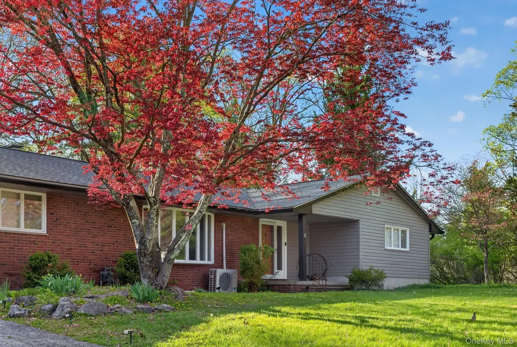 8 Jonathan Lane Poughkeepsie NY 12603