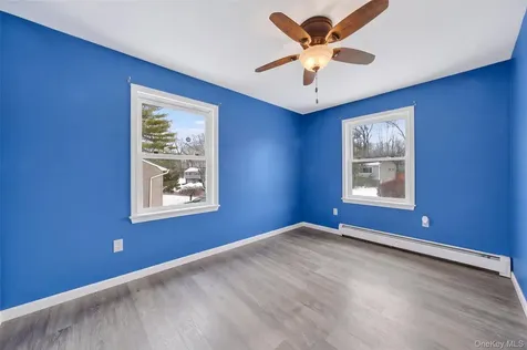16 Darlene Drive Poughkeepsie NY 12601